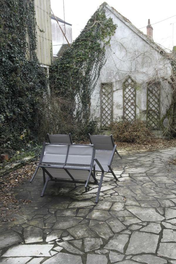 Selles-Sur-Cher Characteristic Homestay Exterior foto